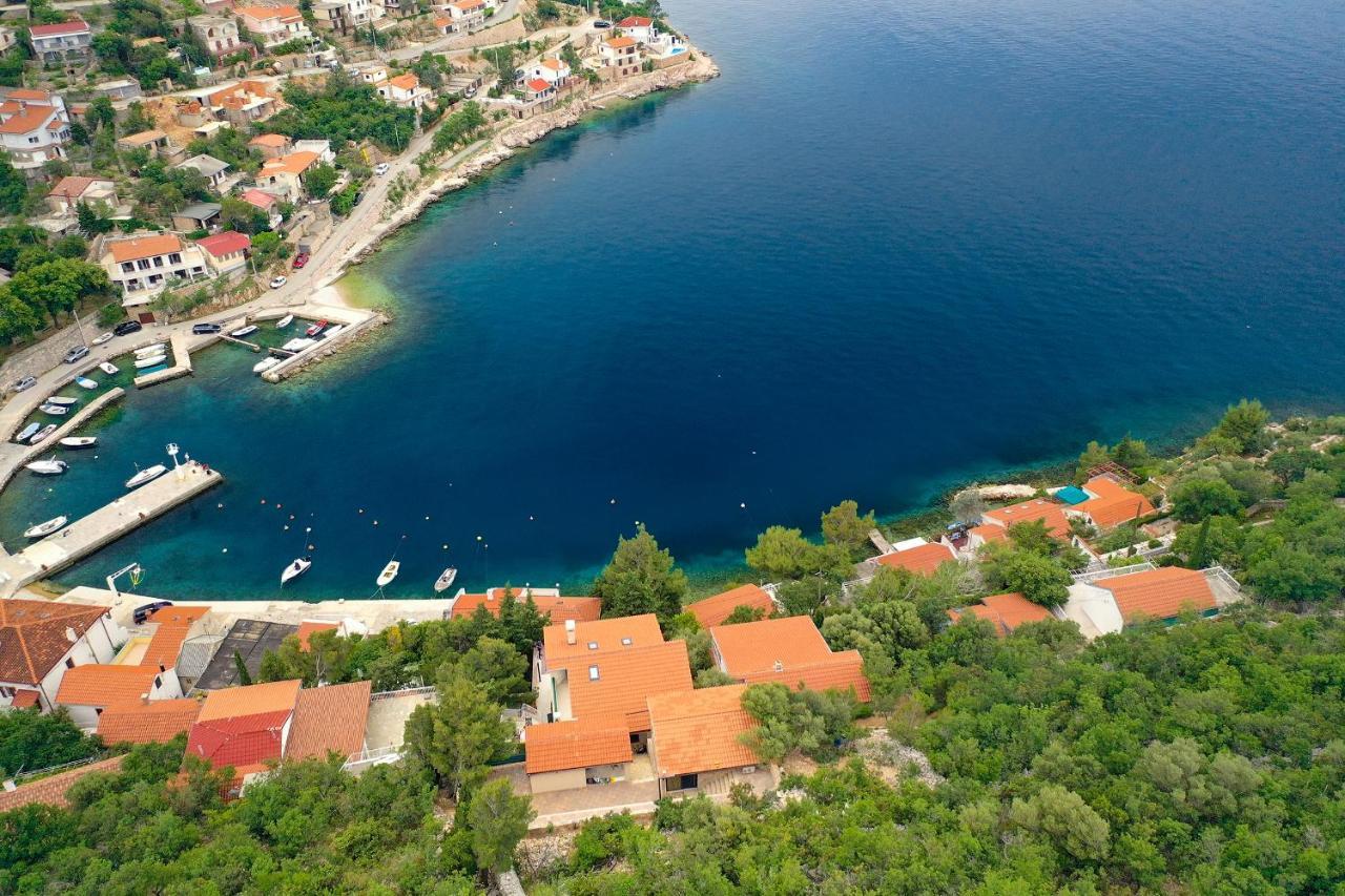 Villa Relax , With Seaview And Two Pools Near Beach Starigrad  Exterior foto